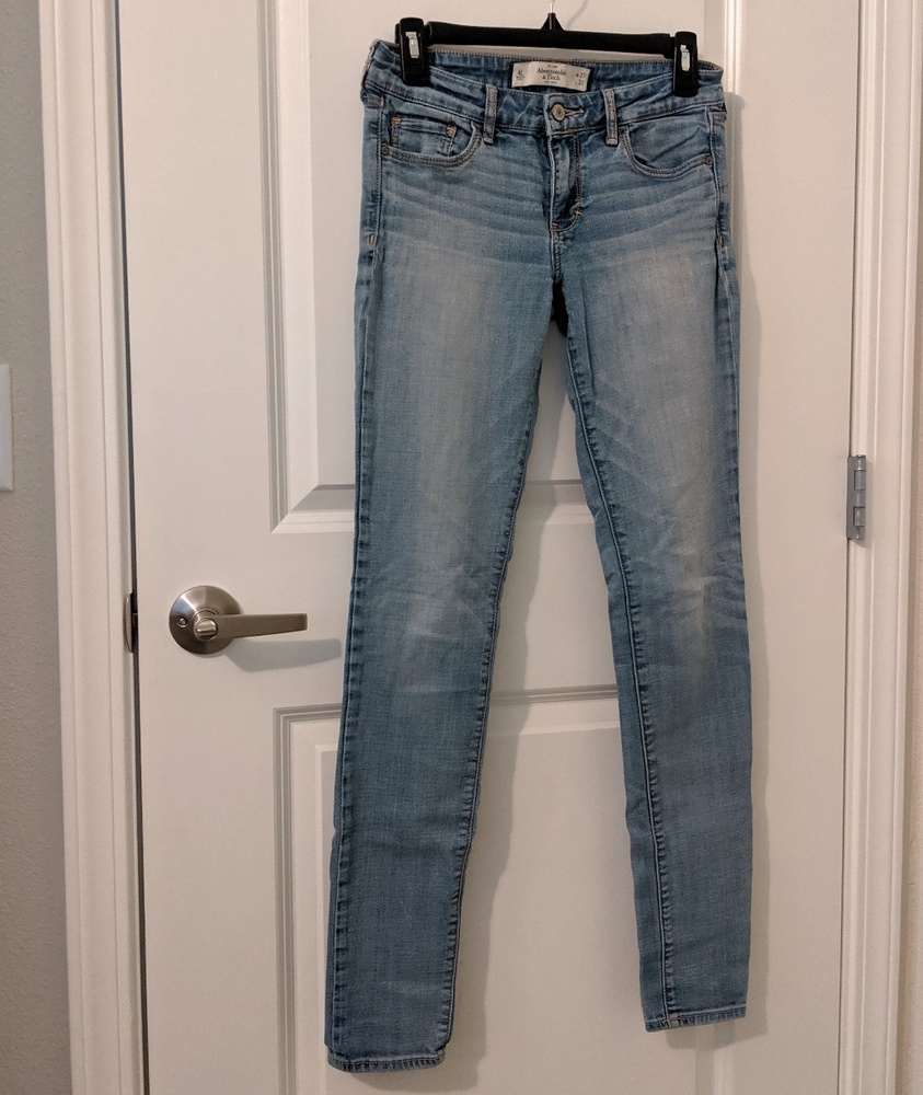 Abercrombie and Fitch Super Skinny Jeans